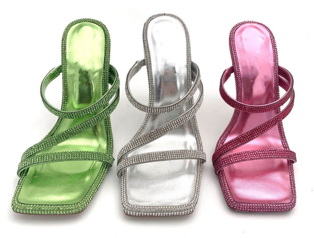 Mujeres de cuero Sandalias de tacón alto Tipo de tacón confortable Stiletto